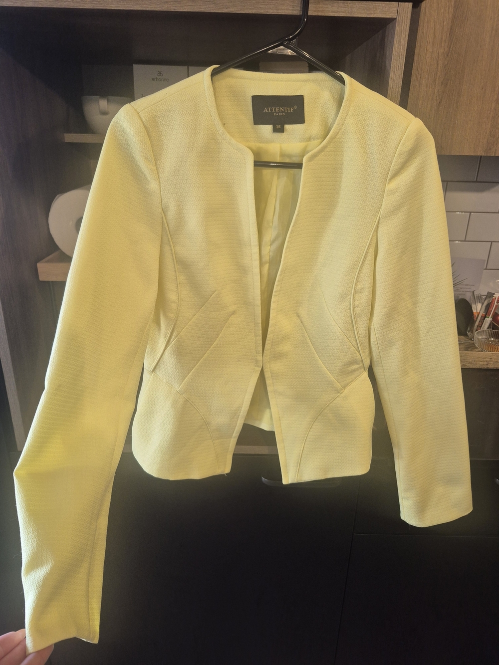Pale Yellow Collarless Open-Front Women's Blazer